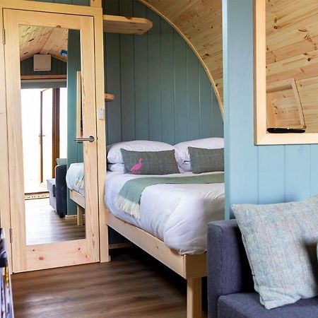Air A' Chroit Luxury Pods Apartman Paible Kültér fotó