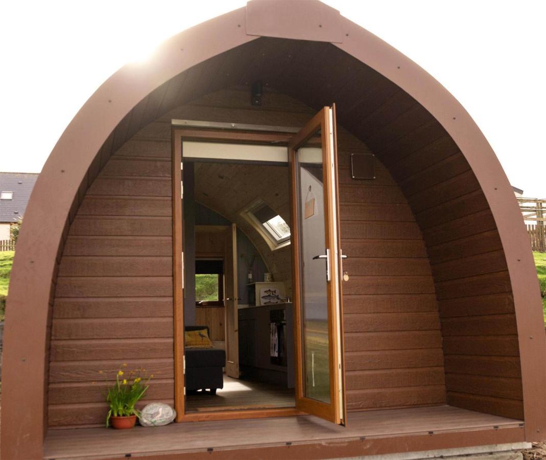 Air A' Chroit Luxury Pods Apartman Paible Kültér fotó